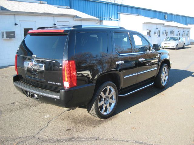 Cadillac Escalade 2008 photo 2