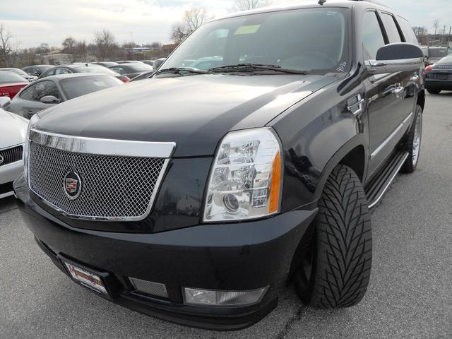 Cadillac Escalade 2008 photo 1
