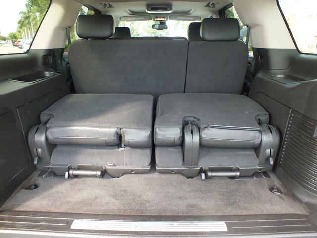 Cadillac Escalade Unknown SUV