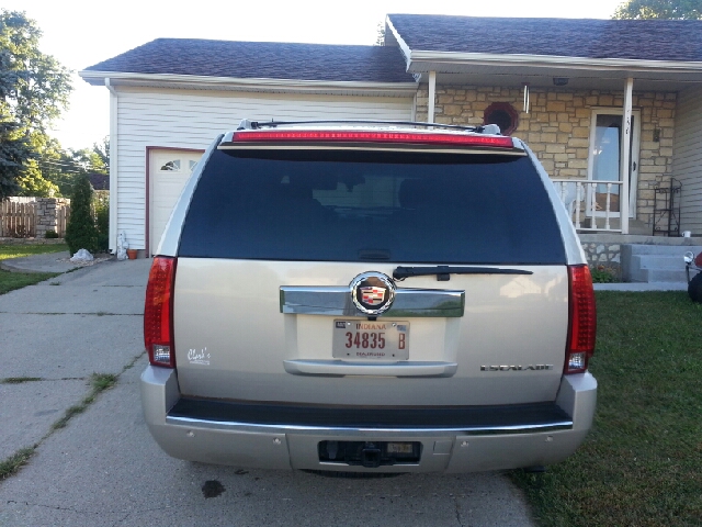 Cadillac Escalade 2008 photo 0