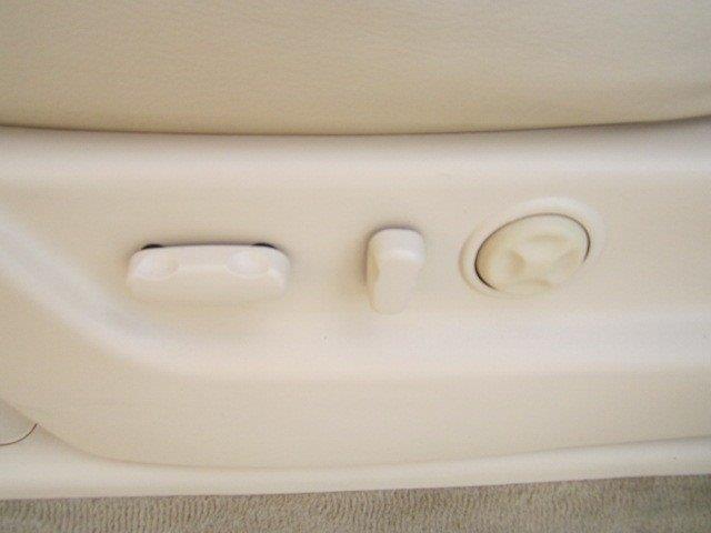 Cadillac Escalade 2008 photo 16