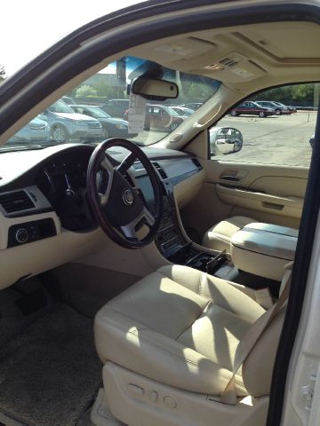 Cadillac Escalade EX - DUAL Power Doors SUV