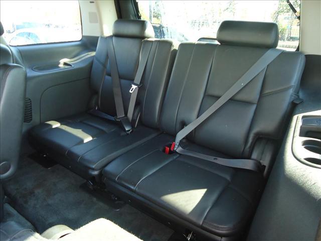 Cadillac Escalade 2009 photo 2