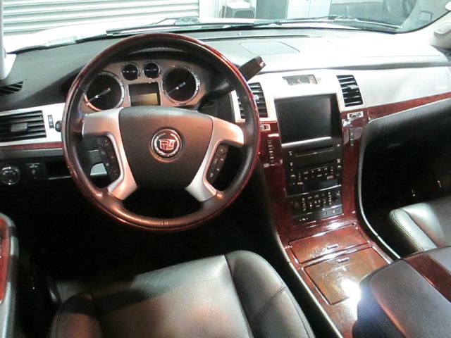 Cadillac Escalade 2009 photo 2