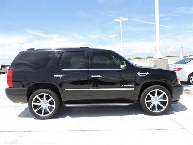 Cadillac Escalade 2010 photo 4