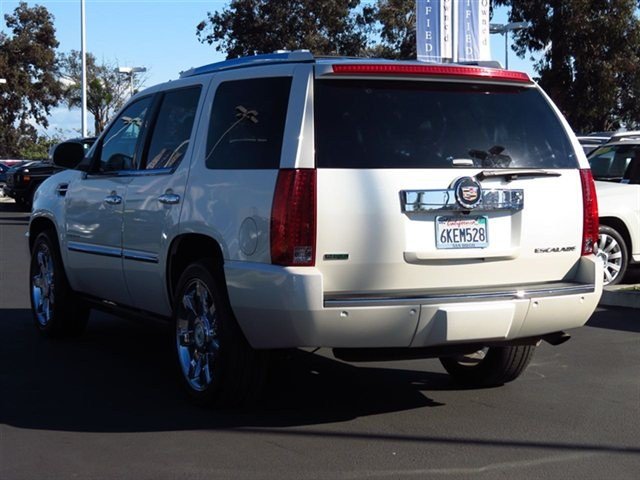 Cadillac Escalade 2010 photo 3
