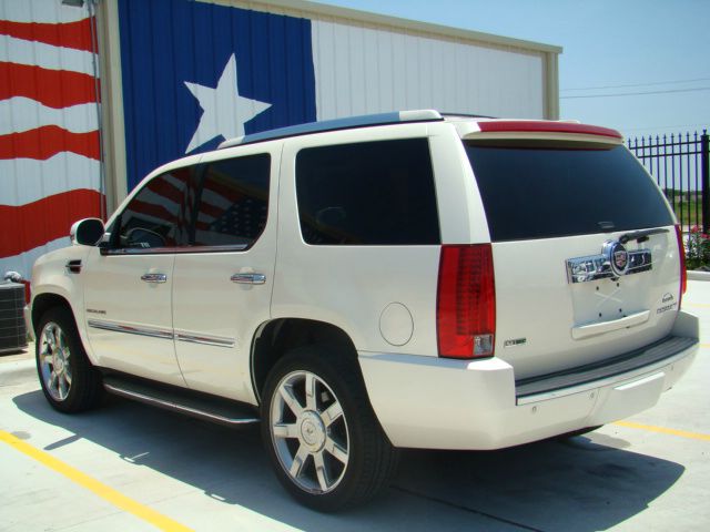 Cadillac Escalade 2010 photo 16