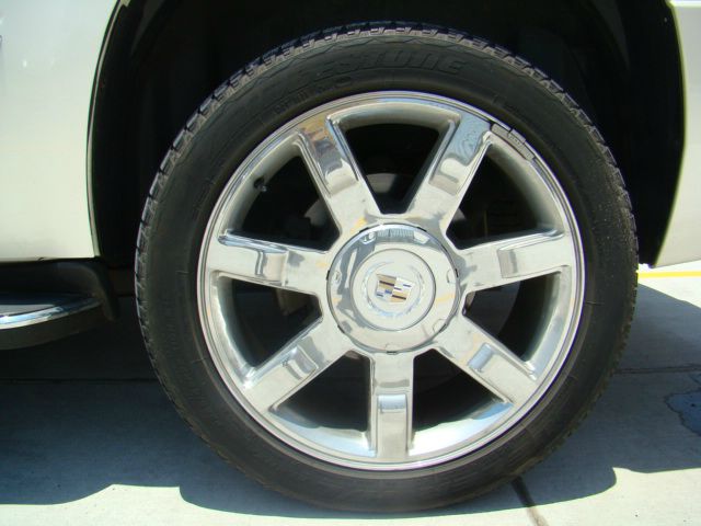 Cadillac Escalade 2010 photo 31