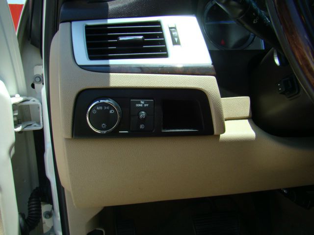 Cadillac Escalade 2010 photo 34