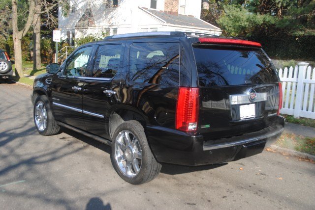 Cadillac Escalade 2010 photo 2