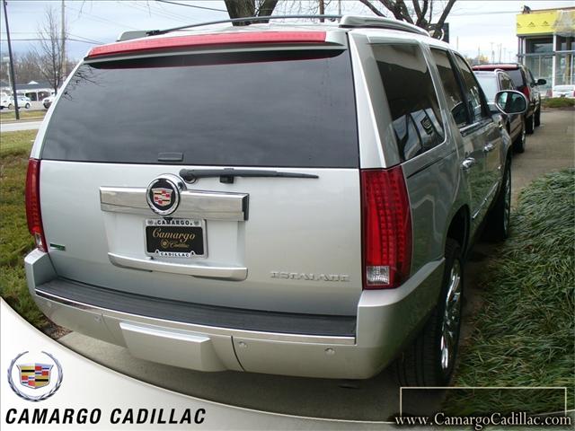 Cadillac Escalade 2010 photo 4