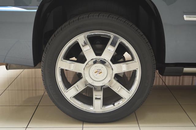 Cadillac Escalade 2010 photo 12