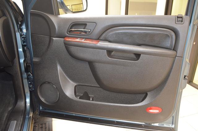 Cadillac Escalade 2010 photo 7