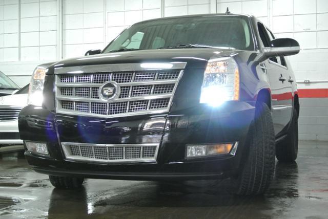 Cadillac Escalade 2010 photo 8