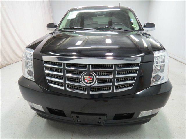 Cadillac Escalade 2dr Cpe Coupe SUV