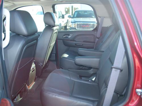 Cadillac Escalade 2011 photo 2