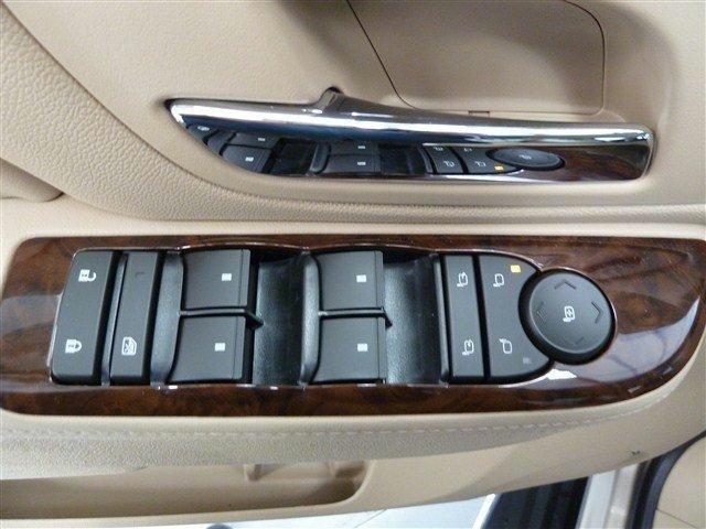 Cadillac Escalade 2011 photo 3