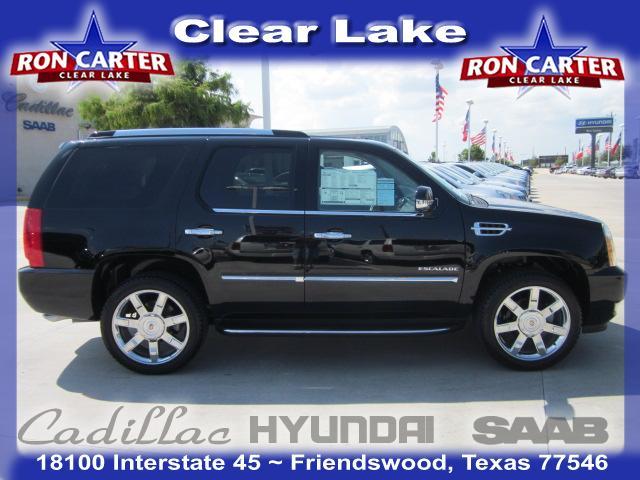 Cadillac Escalade 3.8L Manual Sport Utility