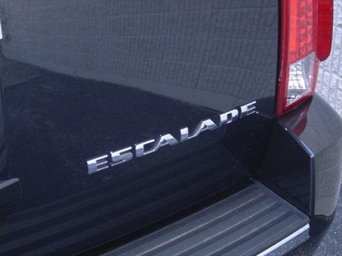 Cadillac Escalade 2011 photo 3