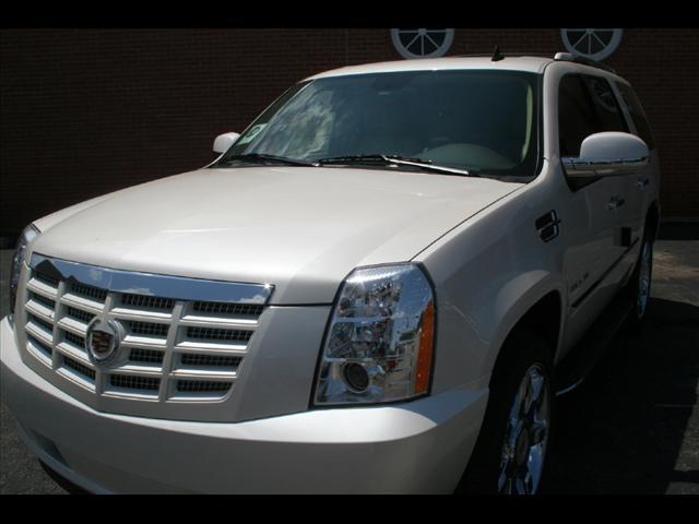 Cadillac Escalade 2011 photo 2