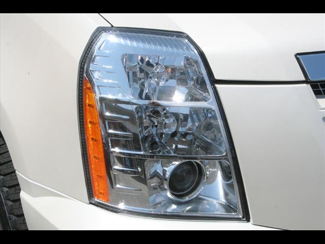 Cadillac Escalade 2011 photo 4