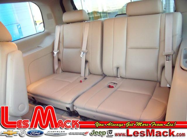 Cadillac Escalade 2011 photo 4