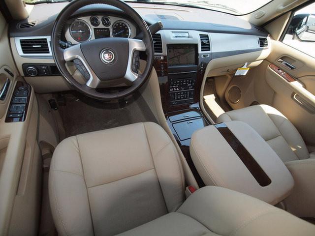 Cadillac Escalade 2011 photo 5