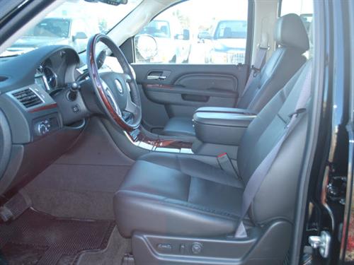 Cadillac Escalade 2011 photo 1