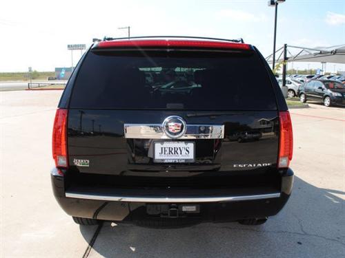 Cadillac Escalade 2011 photo 2