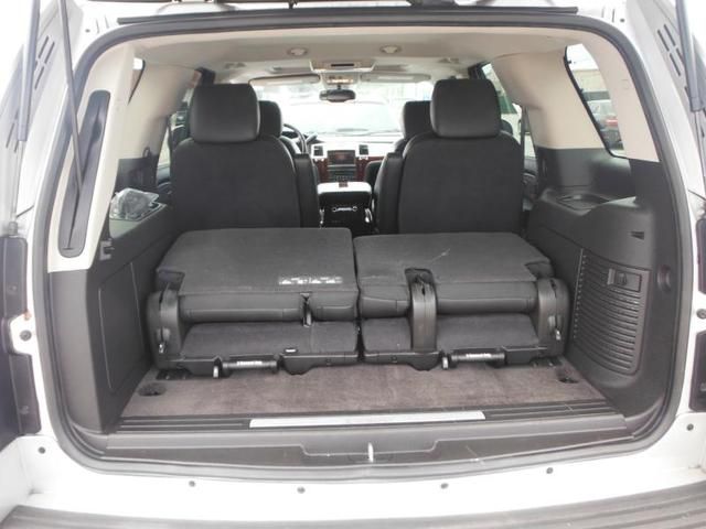 Cadillac Escalade 2011 photo 1