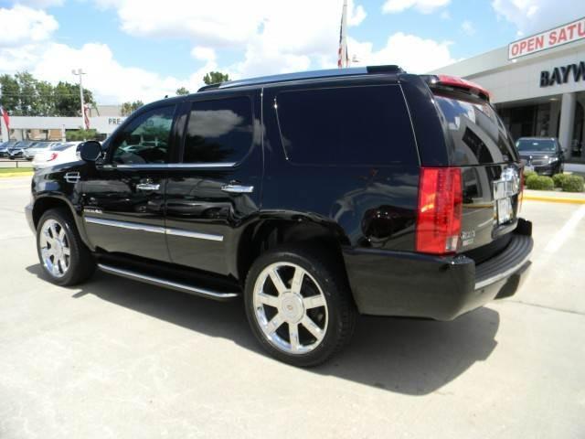 Cadillac Escalade 2012 photo 1