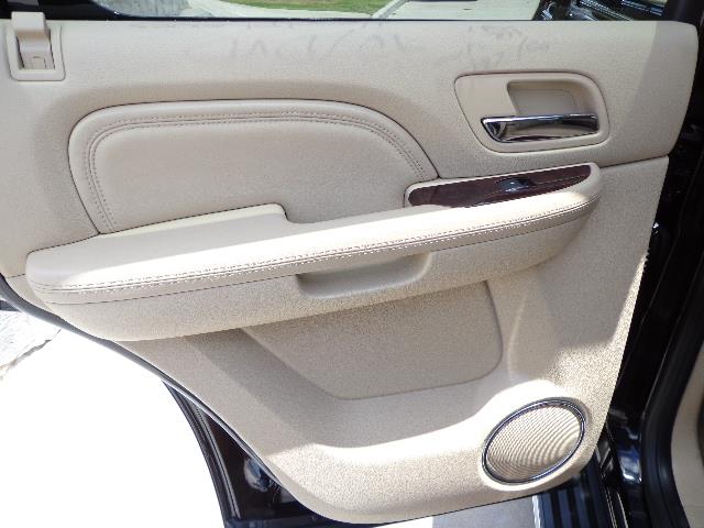 Cadillac Escalade 2012 photo 15
