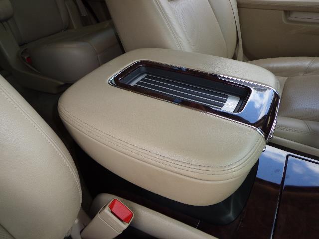 Cadillac Escalade 2012 photo 35