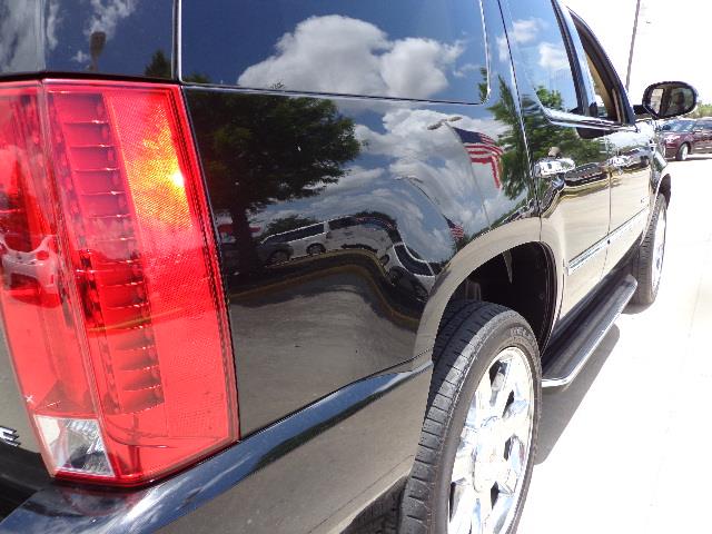 Cadillac Escalade 2012 photo 4