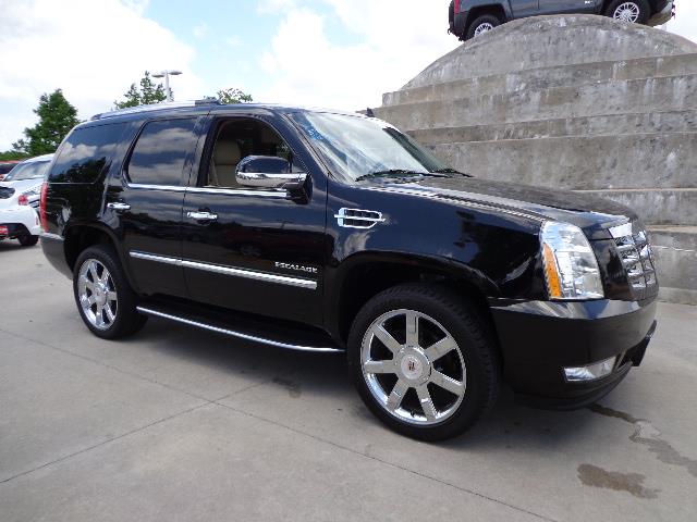 Cadillac Escalade 2012 photo 42