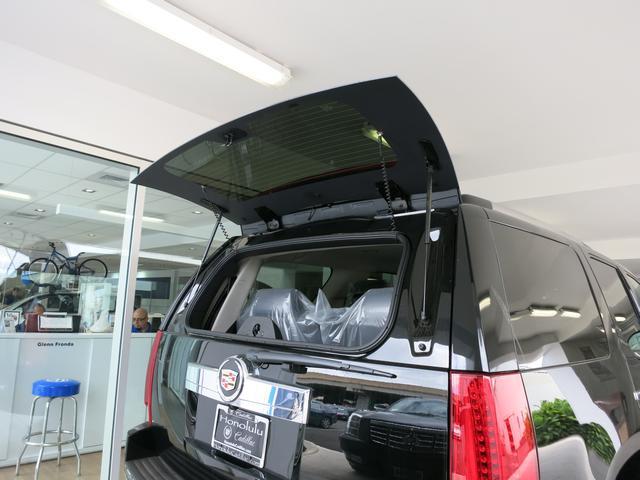 Cadillac Escalade 2013 photo 3