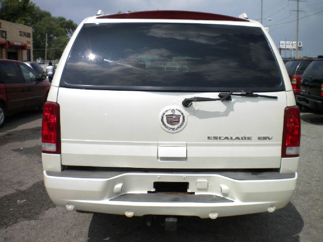Cadillac Escalade ESV 2003 photo 4