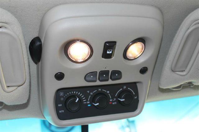 Cadillac Escalade ESV 2003 photo 20