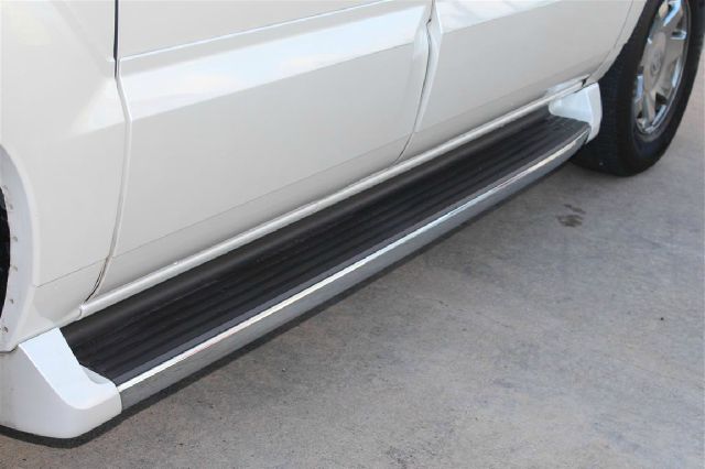 Cadillac Escalade ESV 2003 photo 34