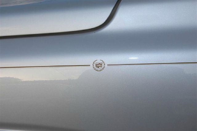 Cadillac Escalade ESV 2003 photo 36