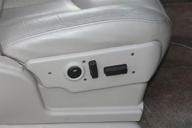 Cadillac Escalade ESV 2003 photo 8