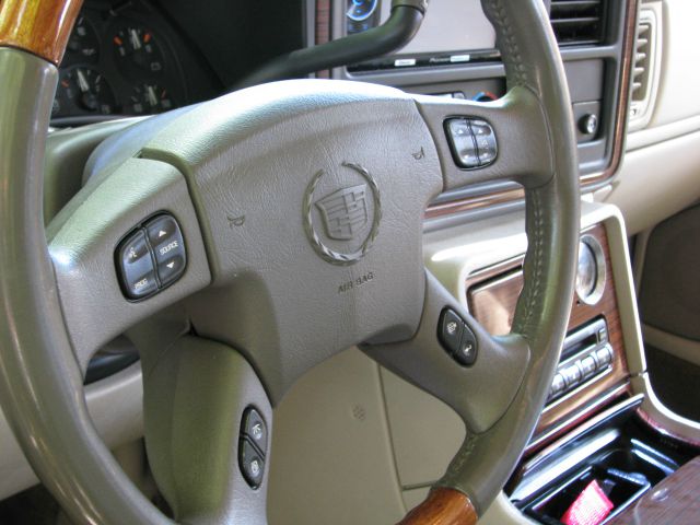 Cadillac Escalade ESV 2003 photo 4
