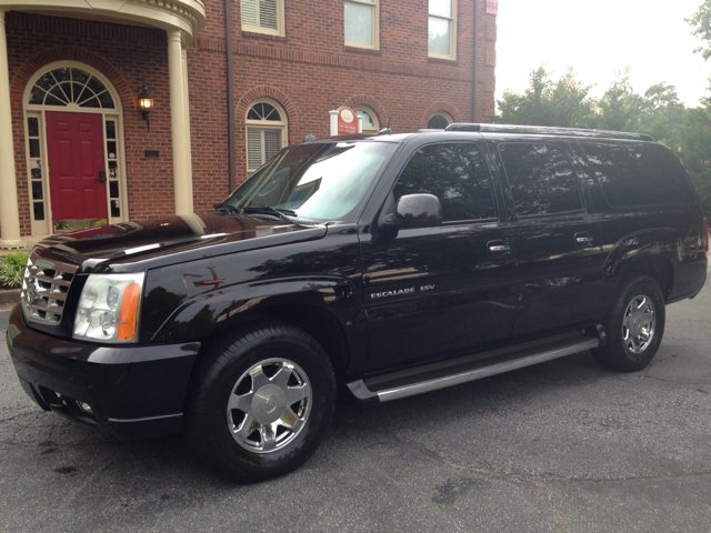 Cadillac Escalade ESV 323ci SUV