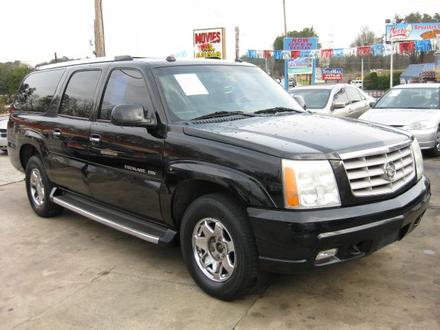Cadillac Escalade ESV 2004 photo 1