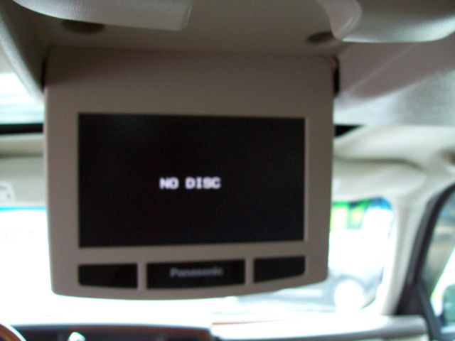 Cadillac Escalade ESV SR5 Sport Utility 4D SUV