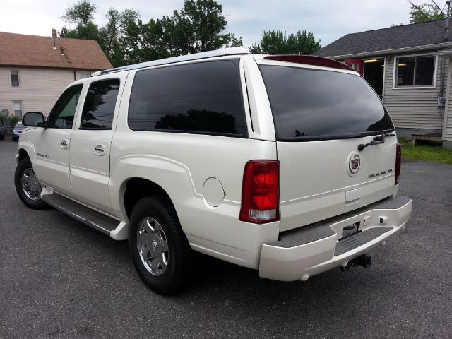 Cadillac Escalade ESV SR5 Sport Utility 4D SUV