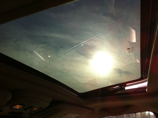 Cadillac Escalade ESV 2004 photo 1