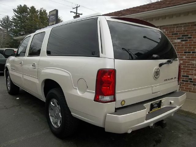 Cadillac Escalade ESV 2005 photo 4