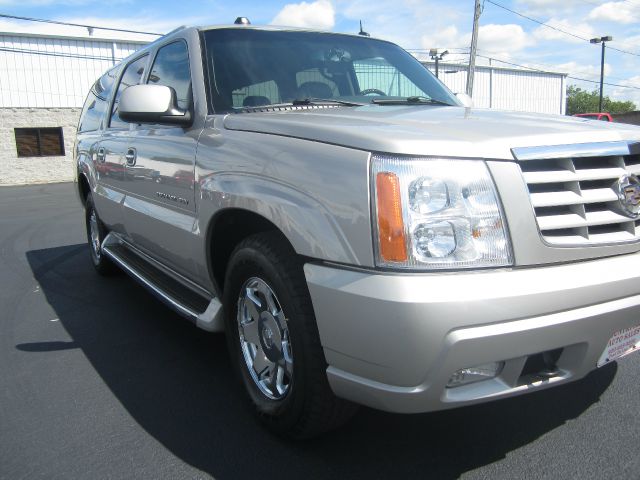 Cadillac Escalade ESV 2005 photo 3