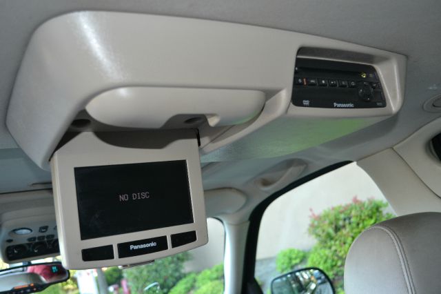 Cadillac Escalade ESV 2005 photo 12